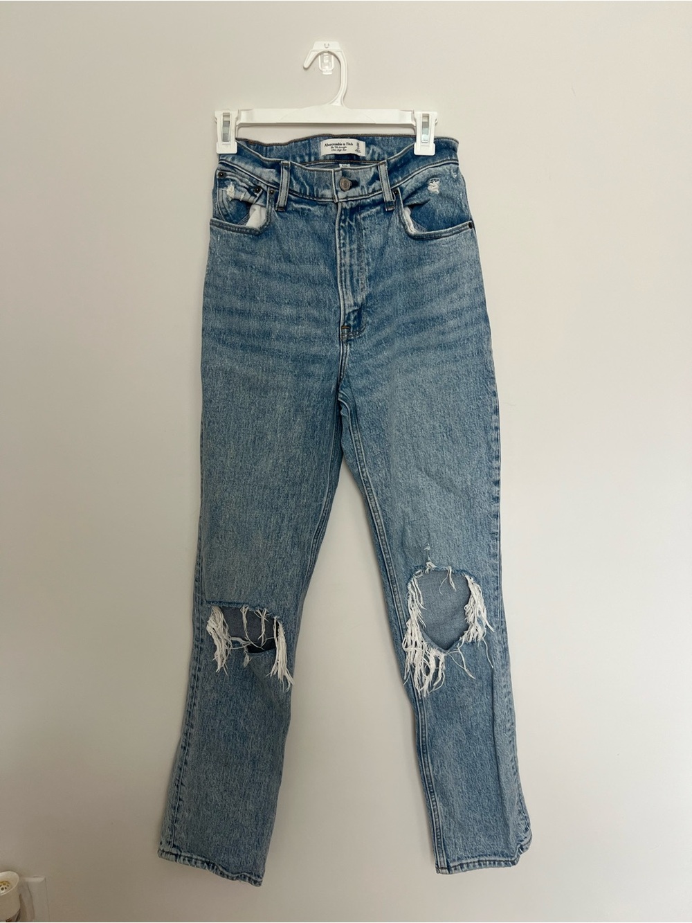 Abercrombie & Fitch Curve Love Ultra High Rise 90’s Straight Jeans
